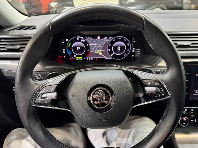 Skoda SUPERB 1.4 PHEV 204 STYLE IV DSG6 (2020)