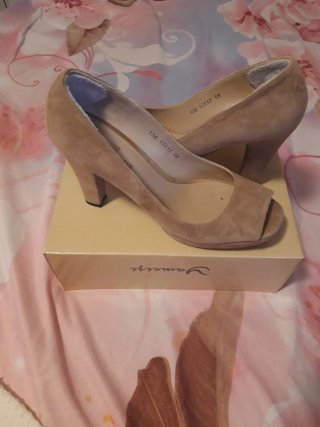 Zapatos de tacón beige/marrón talla 38