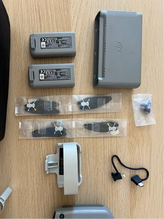DJI Mini 2 Fly More Combo