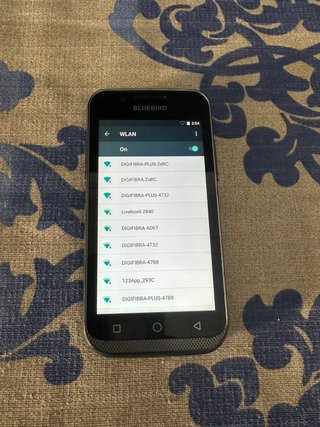 Teléfono Bluebird Android Negro