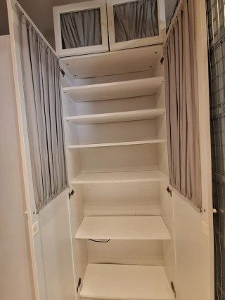 Mobiletto di stoccaggio Ikea Billy Bianco