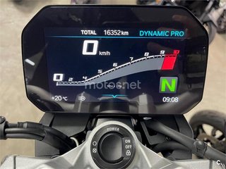 BMW F 900 R Versión 2020