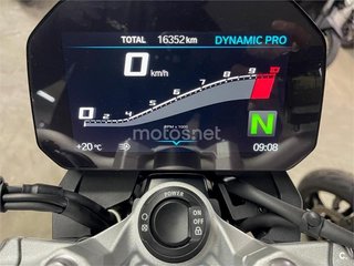 BMW F 900 R Versión 2020