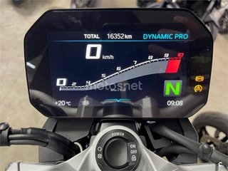 BMW F 900 R Versión 2020