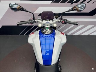 BMW F 900 R Versión 2020