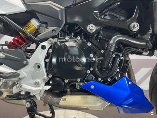 BMW F 900 R Versión 2020