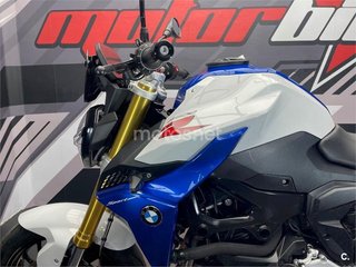 BMW F 900 R Versión 2020