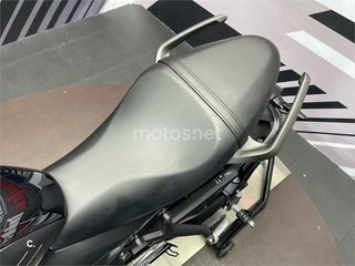 TRIUMPH Trident 660