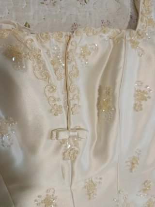 Vestido de novia con velo. Patrick talla 40