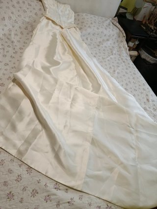 Vestido de novia con velo. Patrick talla 40