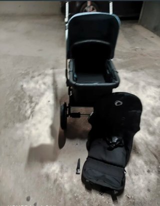 Carrito Bugaboo con patinete