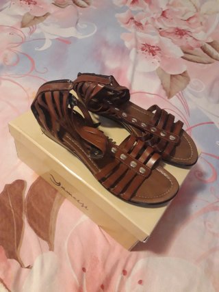 Sandalias  Marrones