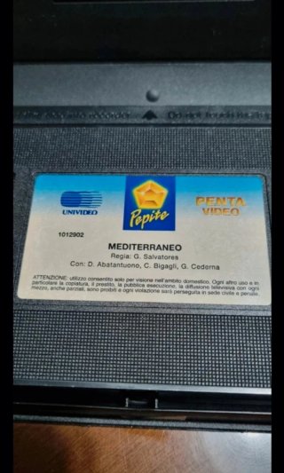 Vhs vintage del film "Mediterraneo".