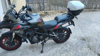 Benelli TRK 502 Adventure Moto