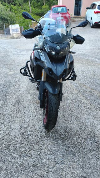 Benelli TRK 502 Adventure Moto