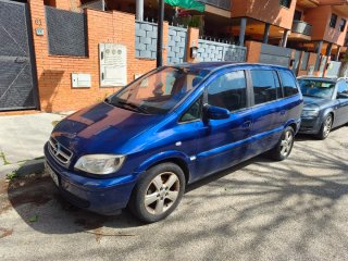 Opel Zafira 2004