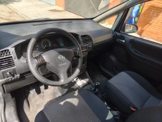 Opel Zafira 2004