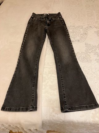 Pantalón gris  elástico Brownie con tachuelas