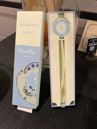 Swatch x Audemars Piguet Royal Pop BLAUE ACHT