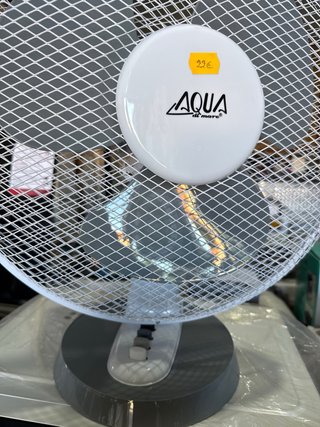 Ventilador de mesa AQUA