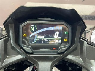 KAWASAKI Ninja 650