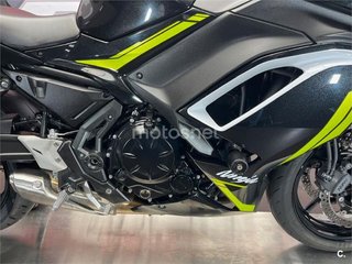 KAWASAKI Ninja 650