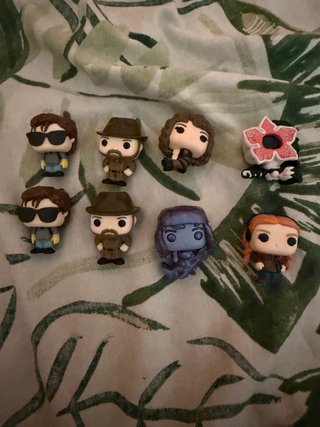 Figuras Kinder Joy Stranger Things