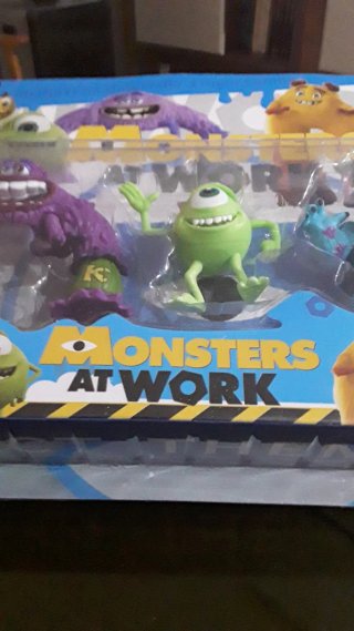 Monsters at Work  colección 5 Figuras Selladas