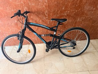 Bicicleta Neon A-Force Pro R26