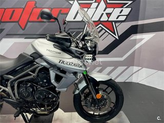 TRIUMPH Tiger 800 XR X