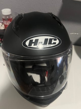 Chaqueta y casco para moto