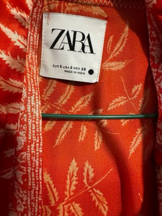 Kimono Zara Satén Estampado
