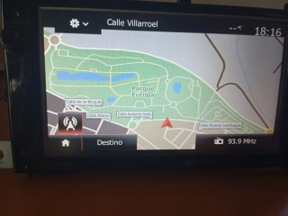 Pantalla navegador GPS Renault Clio IV