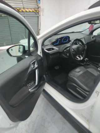 Peugeot 2008 Automático 2018!!