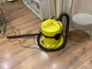 Aspirador amarillo Kärcher