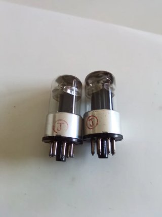 2 Válvulas 6SN7 chinas