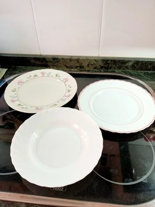 Fuente honda blanco de porcelana y Cristalería