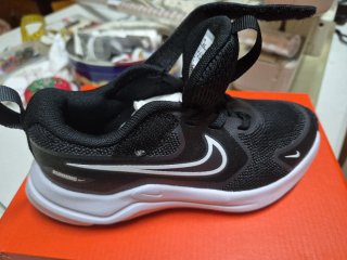 Zapatillas Nike Cosmic Runner (PSV) Niño 11.5