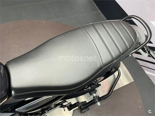TRIUMPH Speed 400 Versión 2024