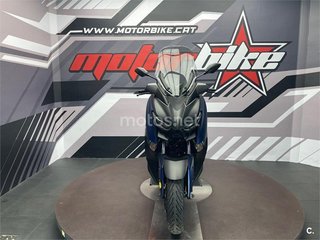 YAMAHA XMAX 300 Versión 2017 - 2020