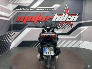 YAMAHA XMAX 300 Versión 2017 - 2020