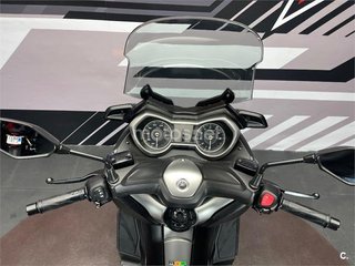 YAMAHA XMAX 300 Versión 2017 - 2020