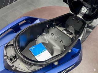 YAMAHA XMAX 300 Versión 2017 - 2020