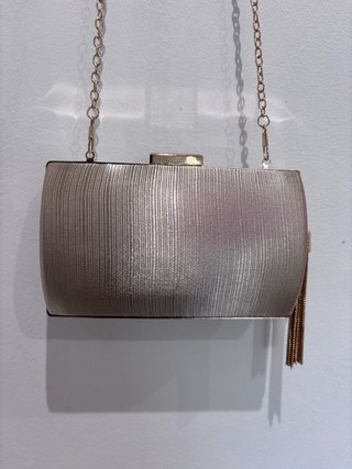 Bolso de fiesta beige y dorado