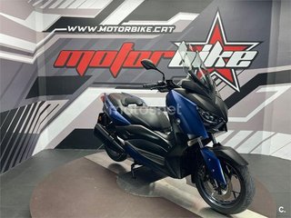 YAMAHA XMAX 300