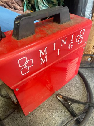 Soldadora MIG Roja hilo