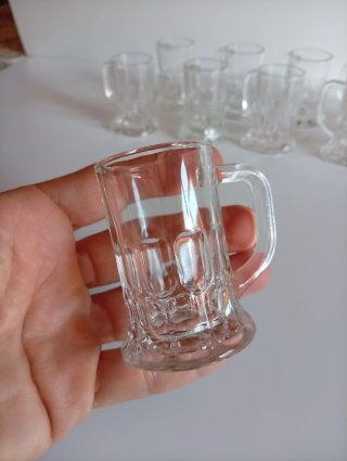 Conjunto vintage bandeja y jarritas cristal