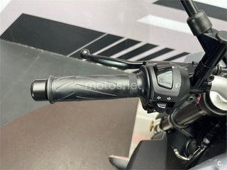 YAMAHA MT-125 ABS