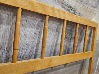 Cabecero de madera