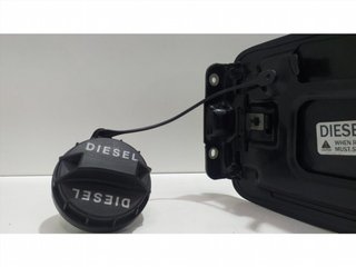 TAPA EXTERIOR COMBUSTIBLE 695113E000 54651